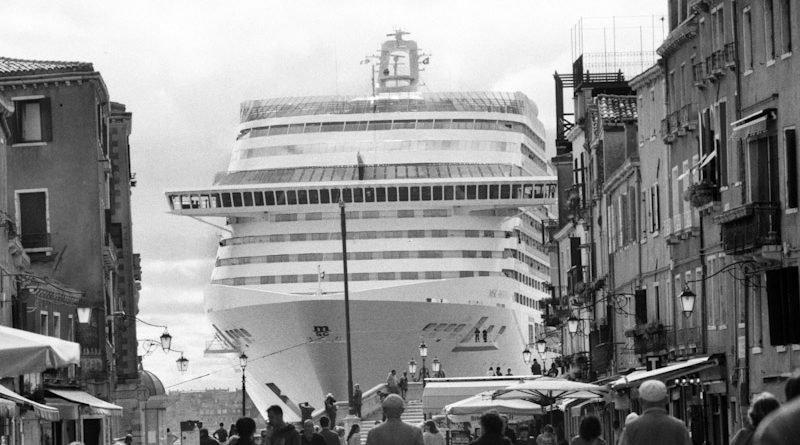 Venezia, 2013-2015. Bacino San Marco, visto da via Garibaldi